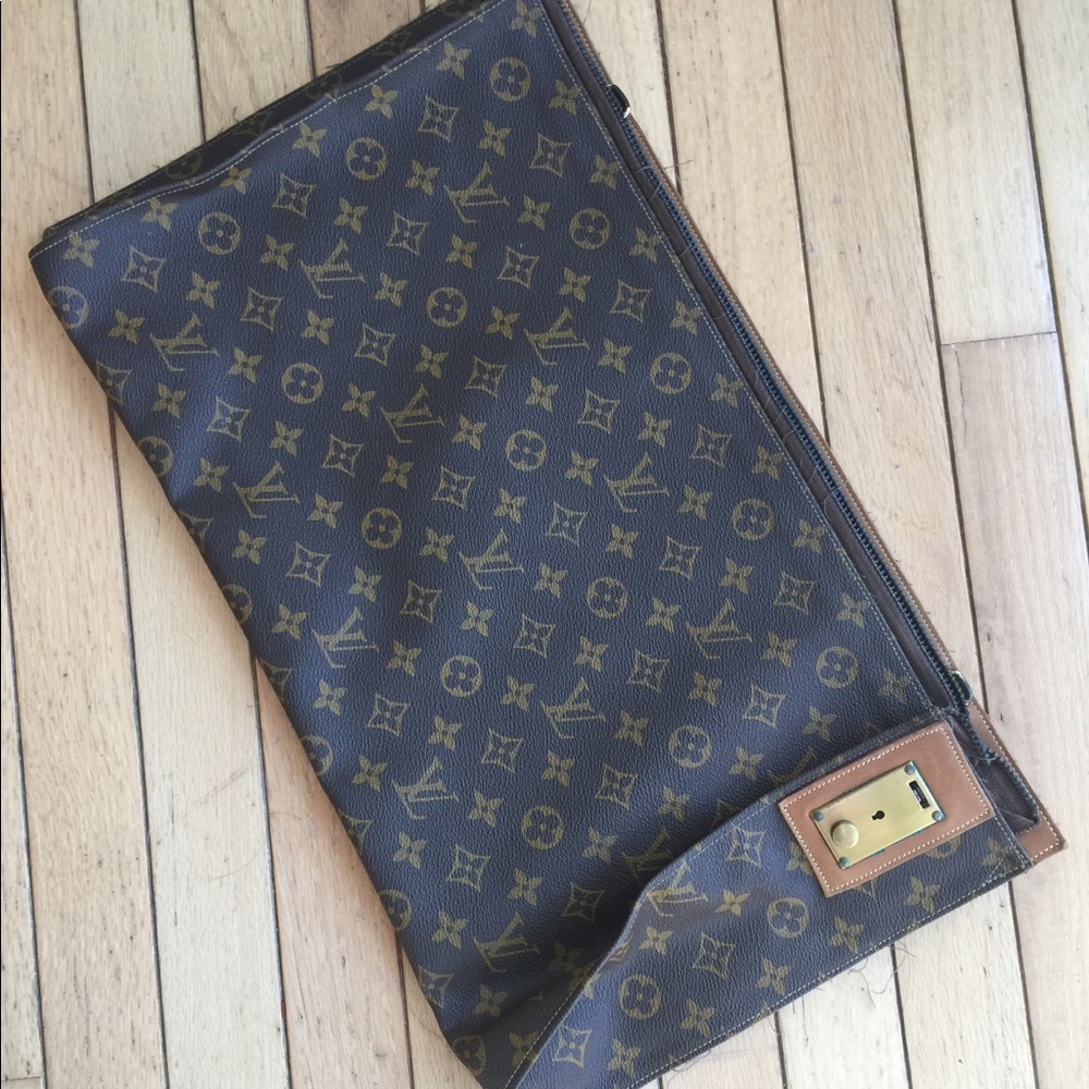 Louis Vuitton Brown Monogram Clutch